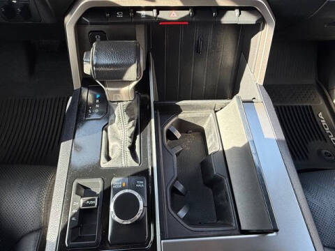 2025 Toyota Sequoia SR5