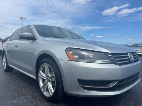 2014 Volkswagen Passat for sale at VIP Auto Sales & Service in Franklin OH
