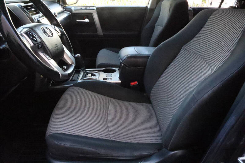 2017 Toyota 4Runner SR5