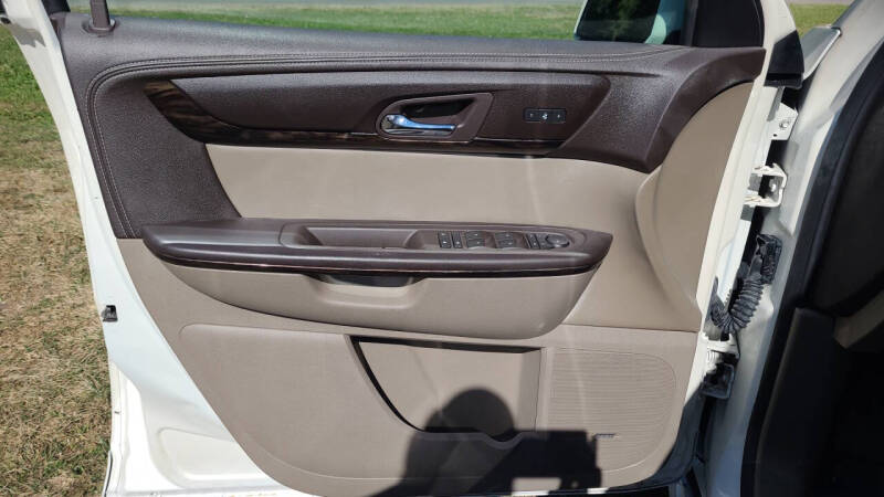 2013 GMC Acadia Denali