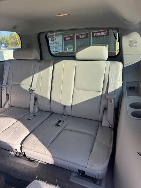 2010 GMC Yukon XL SLT