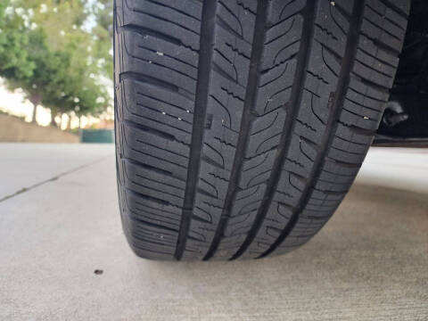 2011 Chrysler 200 Limited