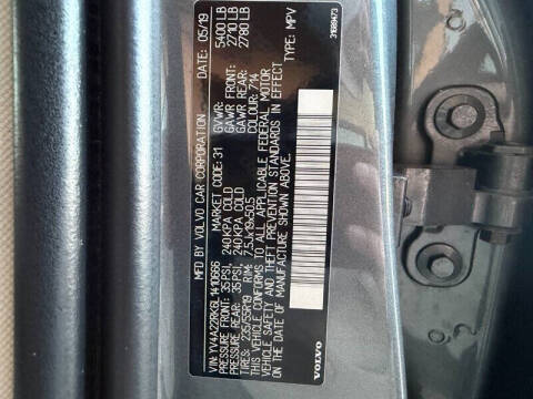 2020 Volvo XC60 T6 Momentum