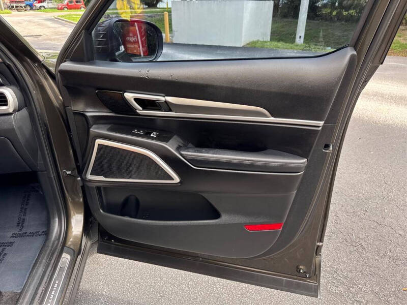 2020 Kia Telluride S