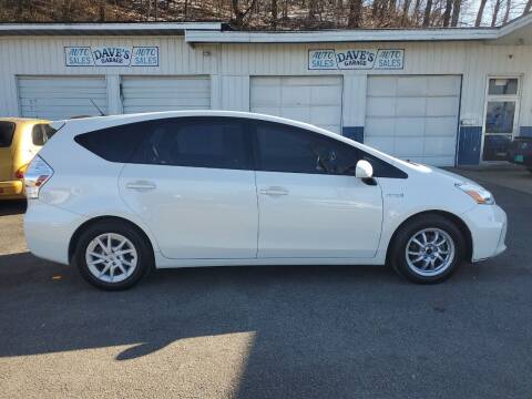 2012 Toyota Prius v for sale at Dave's Garage & Auto Sales in East Peoria IL