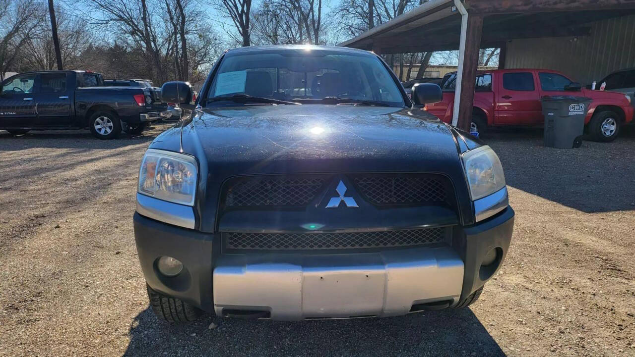 2006 Mitsubishi Raider for sale at AUTHE VENTURES AUTO in Red Oak, TX