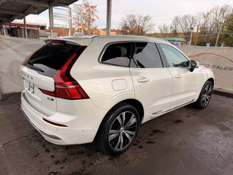 2022 Volvo XC60 B5 Inscription