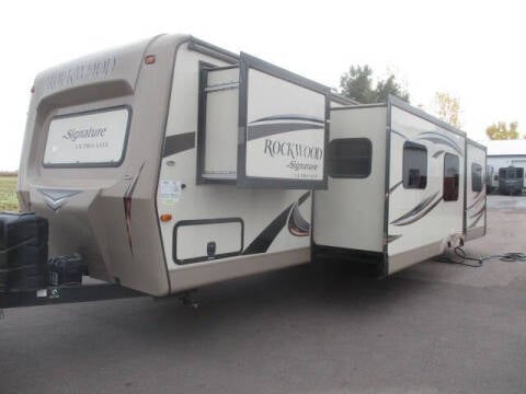 2016 Forest River Rockwood Signature Series 8311 for sale at Goldammer Auto in Tea SD