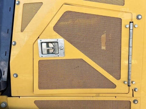 2020 DEERE 450 LGP