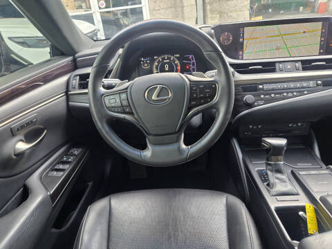 2019 Lexus ES 350 Luxury