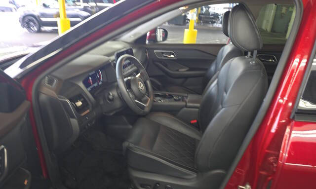 2023 Nissan Rogue Platinum