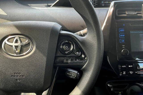 2019 Toyota Prius L Eco