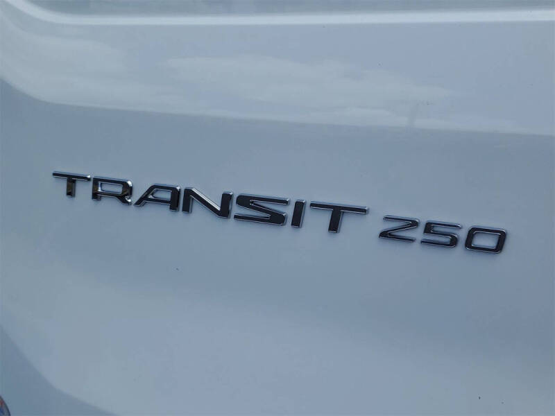 2025 Ford Transit