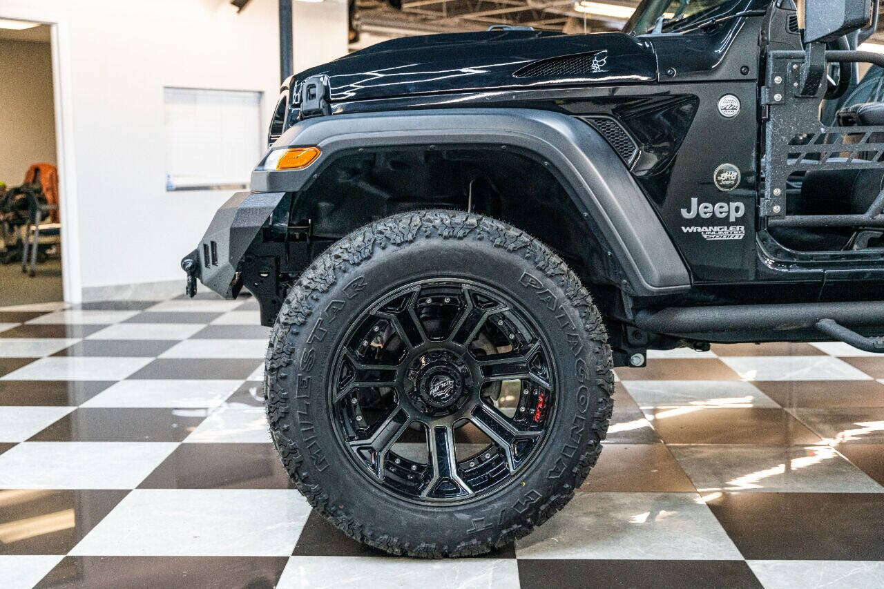 2018 JEEP Wrangler SUV / Crossover - $44,999
