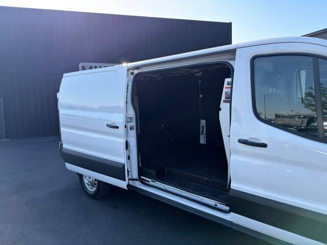 2025 Ford Transit