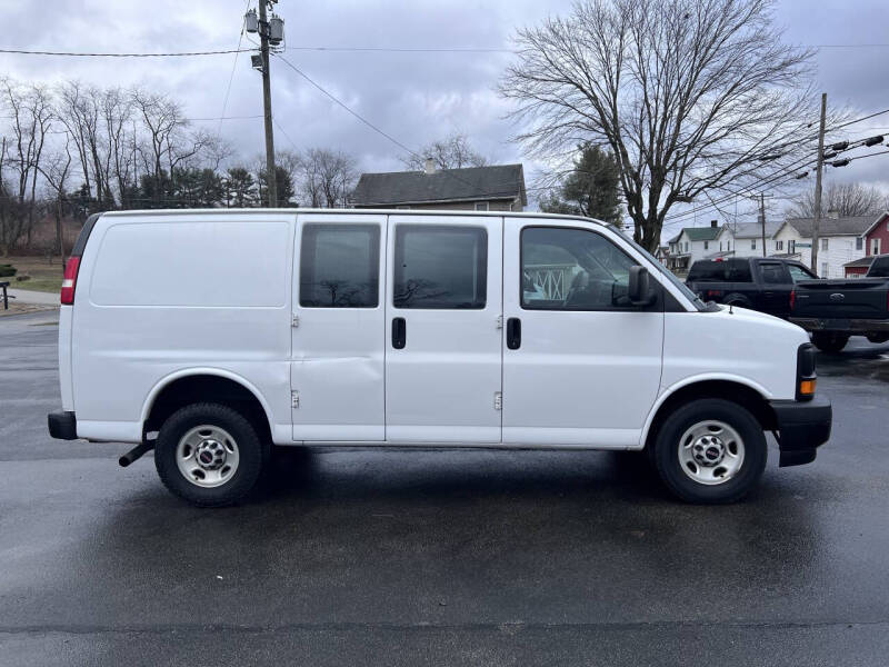 2017 GMC Savana 2500