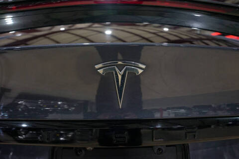 2022 Tesla Model X Plaid