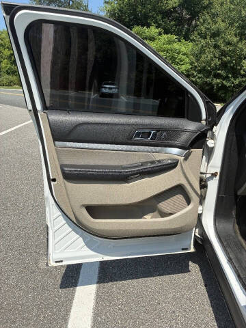 2018 Ford Explorer