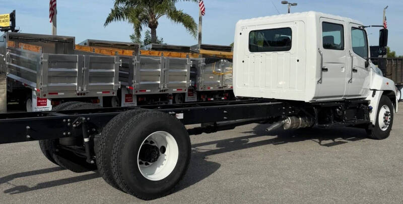 2025 Hino L6