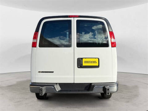 2024 Chevrolet Express 2500