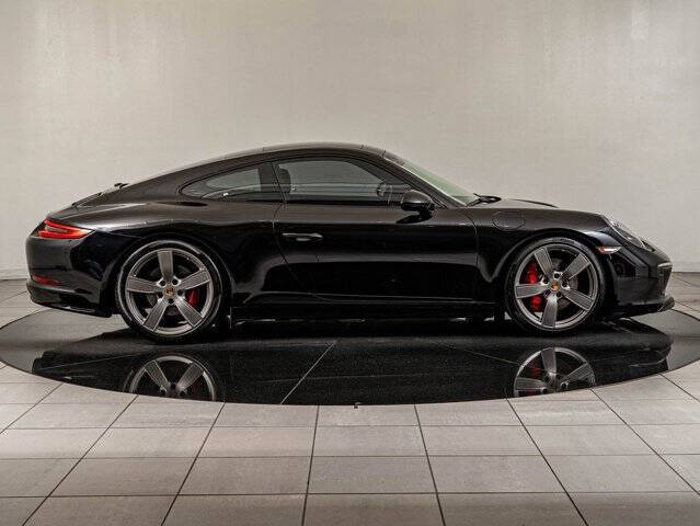2017 Porsche 911 Carrera S