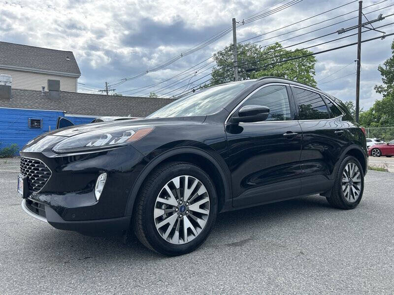 2020 Ford Escape Titanium