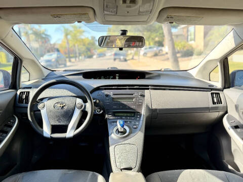 2010 Toyota Prius I