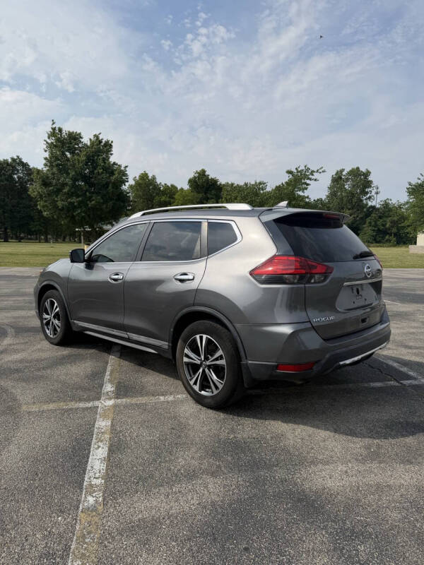 2017 Nissan Rogue SL