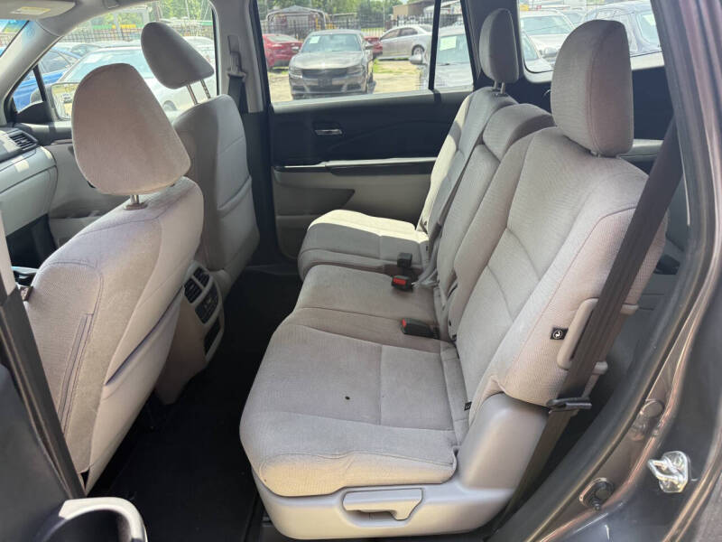 2017 Honda Pilot EX