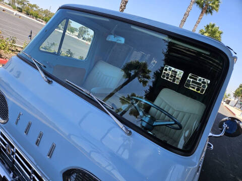1961 Ford Econoline