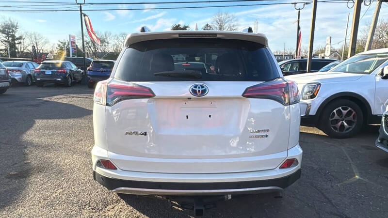 2017 Toyota RAV4 Hybrid Limited