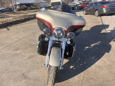 2006 Harley-Davidson FLHTCUSE