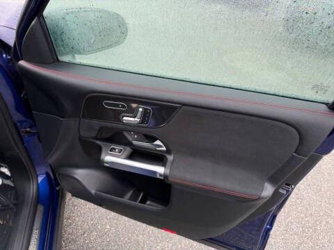 2023 Mercedes-Benz GLB GLB 250 4MATIC