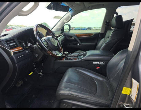 2018 Lexus LX 570 Three-Row