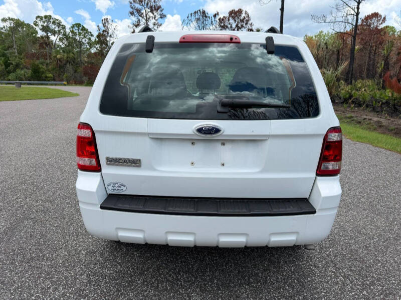 2009 Ford Escape XLS