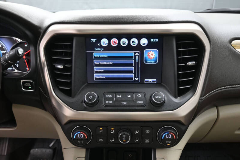 2018 GMC Acadia Denali