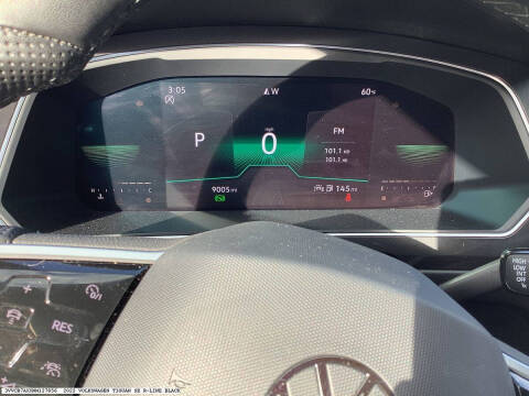 2022 Volkswagen Tiguan SE R-Line Black