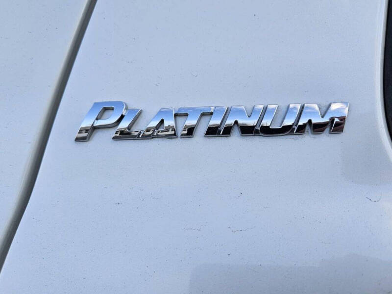 2011 Toyota Sequoia Platinum