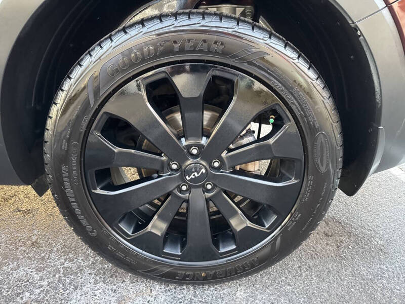 2022 Kia Telluride S