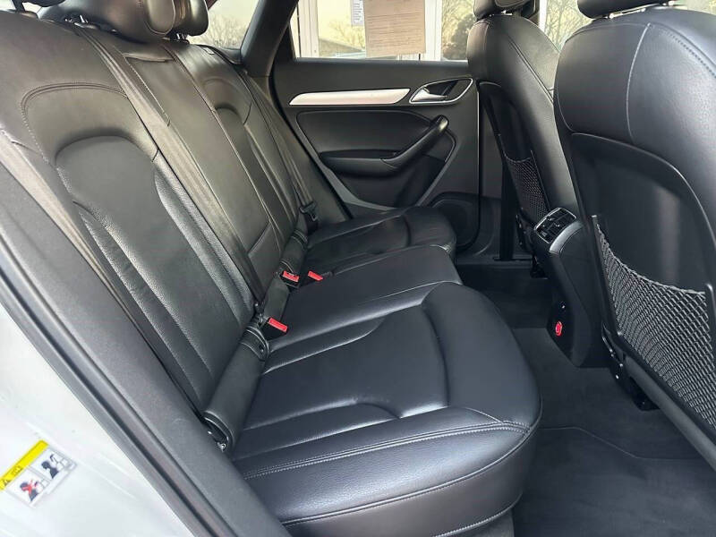 2016 Audi Q3 2.0T quattro Premium Plus