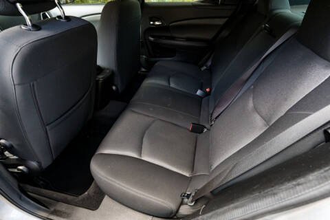 2014 Dodge Avenger SE