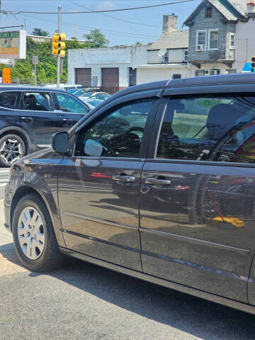 2017 Dodge Grand Caravan SE Plus