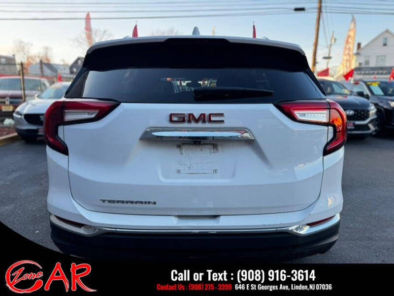 2024 GMC Terrain SLT