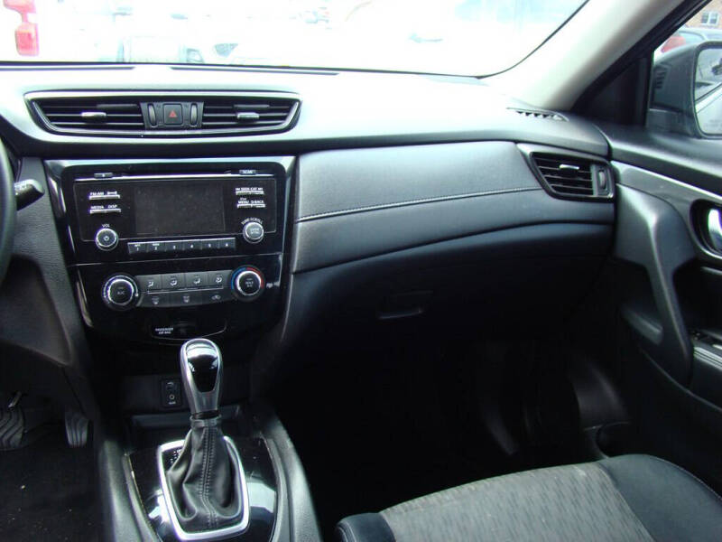 2017 Nissan Rogue
