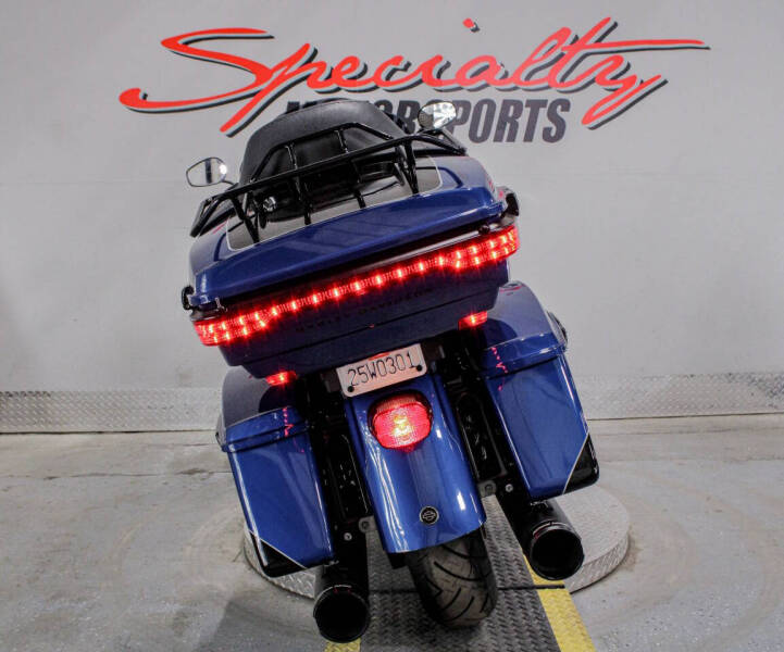 2022 Harley-Davidson Road Glide Limited