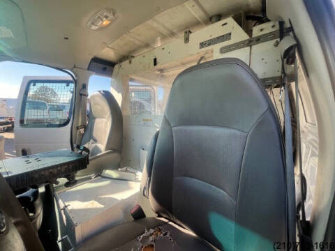 2006 Ford E-Series E-350 SD