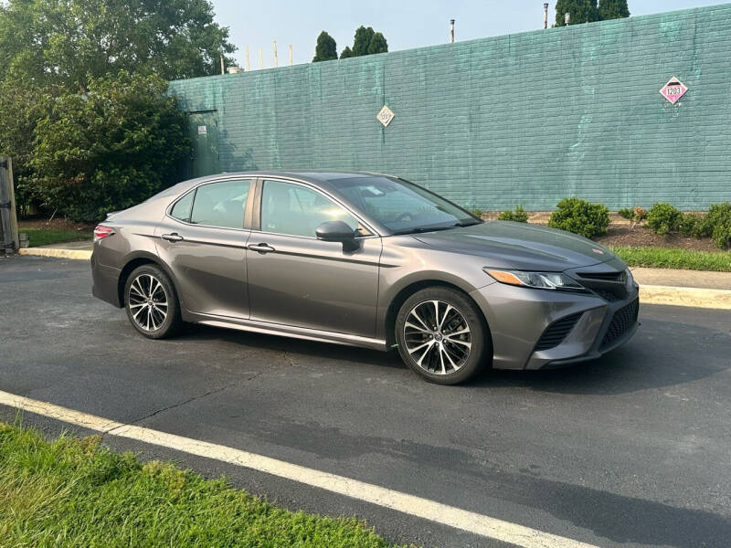2020 Toyota Camry for sale at Prosperity Auto Sales in Fredericksburg VA