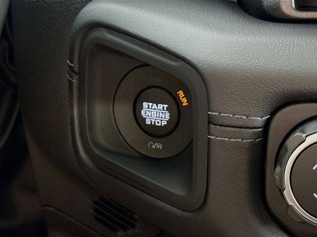 2025 Jeep Gladiator High Tide