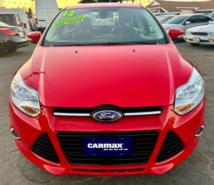 Used 2012 Ford Focus SEL with VIN 1FAHP3H21CL430201 for sale in Escondido, CA