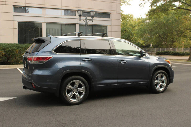 2014 Toyota Highlander Limited Platinum